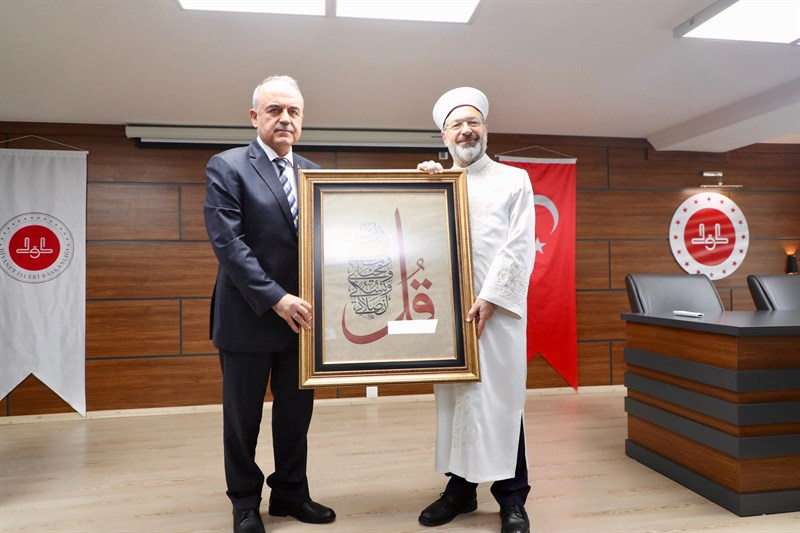 Vali Erol, Diyanet Akademisinde Düzenlenen Programa Katıldı ordu vali.jpg2