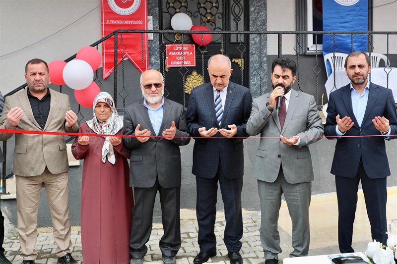 Vali Erol, Kur’an Kursu ve Üniversite Evi’nin Açılış Programına Katıldı vali erol 1.jpg2 1