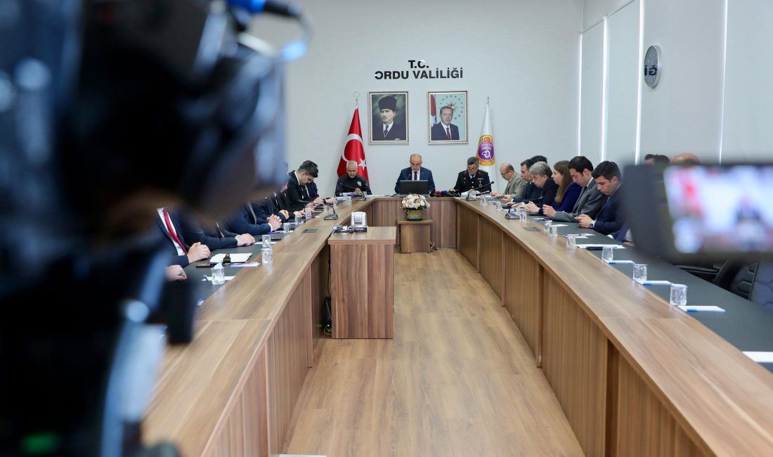 Vali Muammer Erol, 2025 yılı Nisan ayında asayiş, narkotik ve
