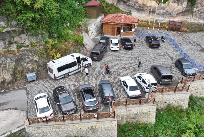 UNYE KALESINE ZIYARETCI AKINI 14 GUNDE 35 BIN TURIST AGIRLADI 3 700x470 1