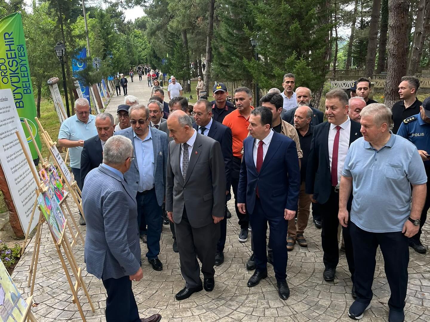 Yunus Emre Anısına Anlamlı Buluşma argan5