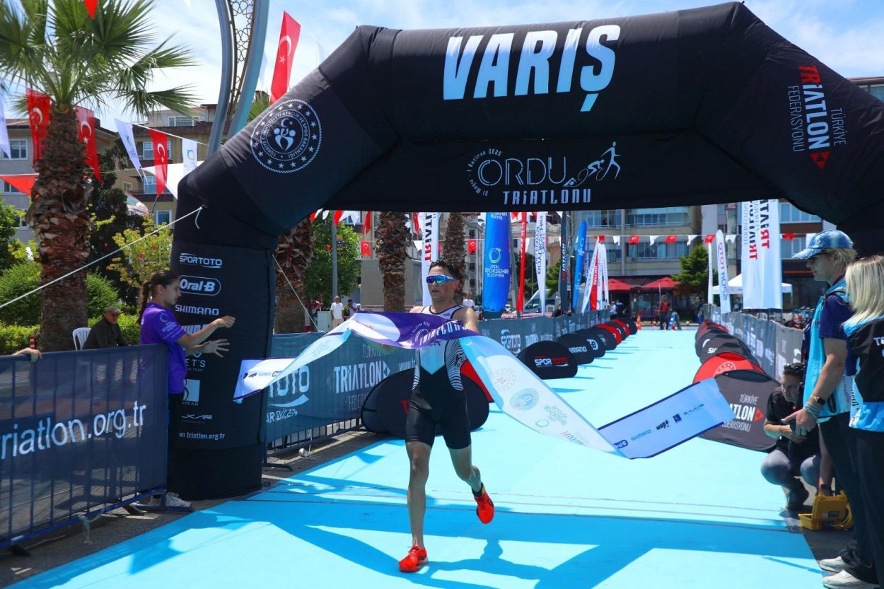 Ordu’da 6. Triatlon Heyecanı Başladı ordu da 6 triatlon heyecani basladi 9664