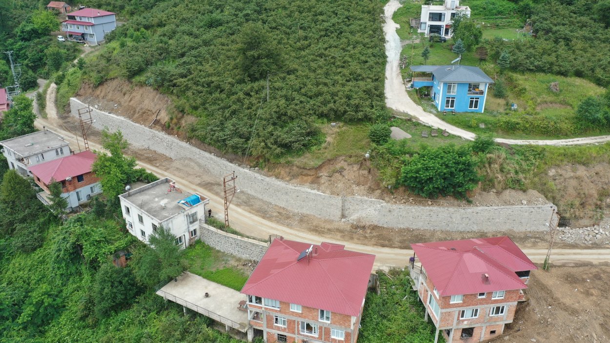 Çiseli Şelalesine Güvenli Yol ciseli selalesine guvenli yol 6211