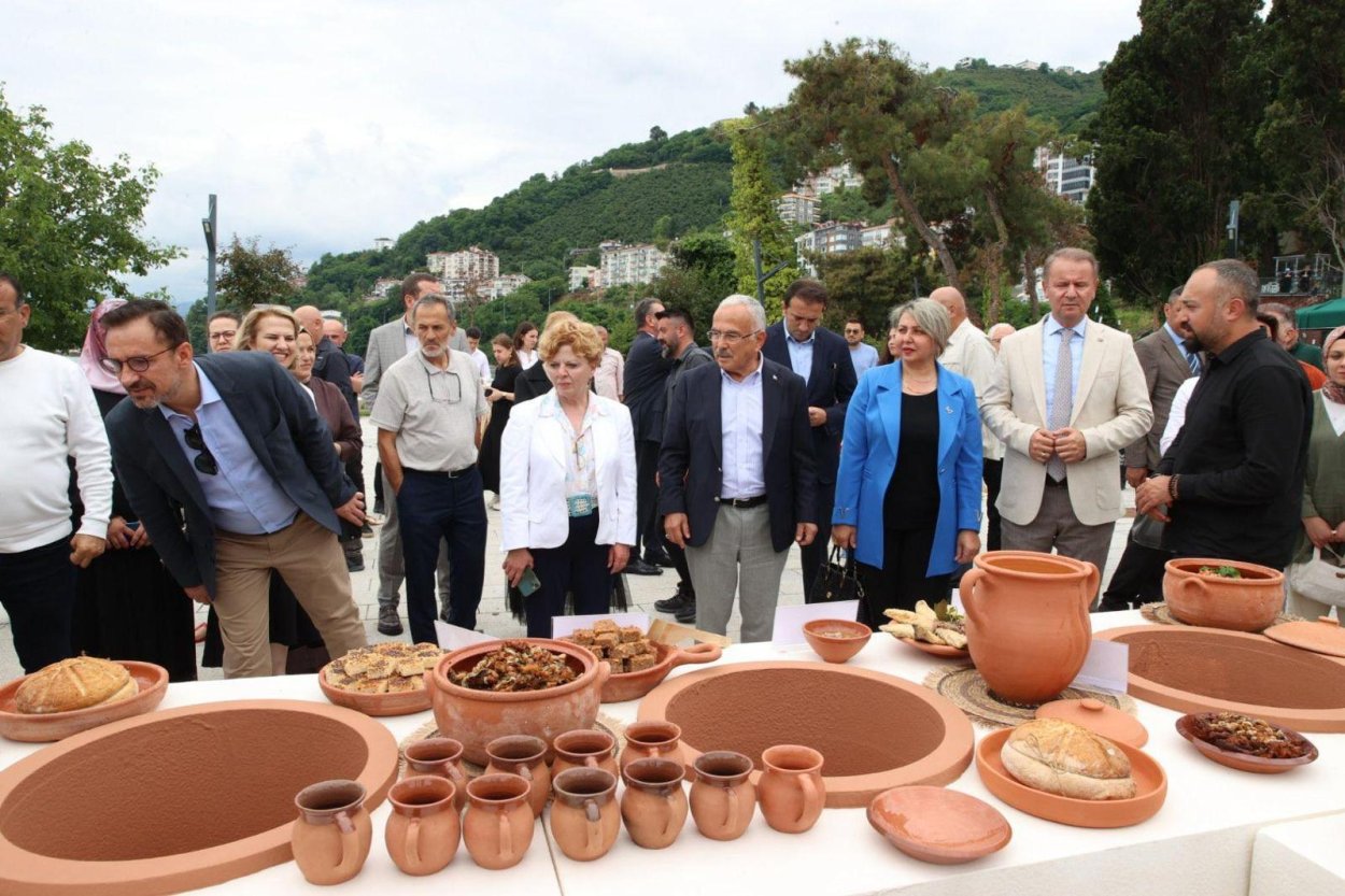 gecmisin sofralarindan bugune 5569