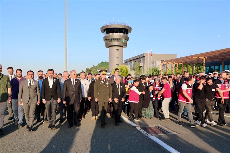 Şehidimizi Törenle Karşıldık kani obi.jpg2