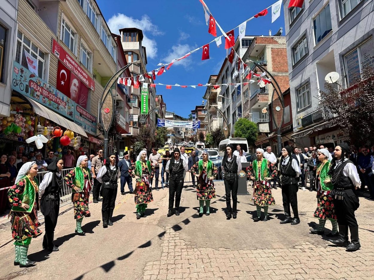 tarihi festivalin acilisi yapildi 6781