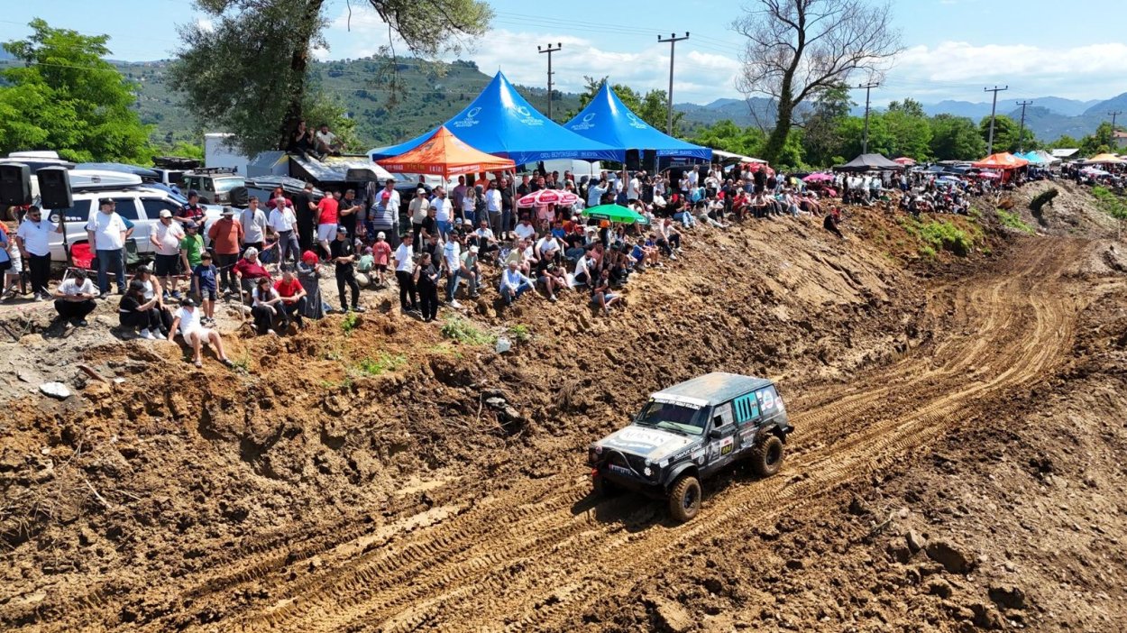 ucu bir arada 6075