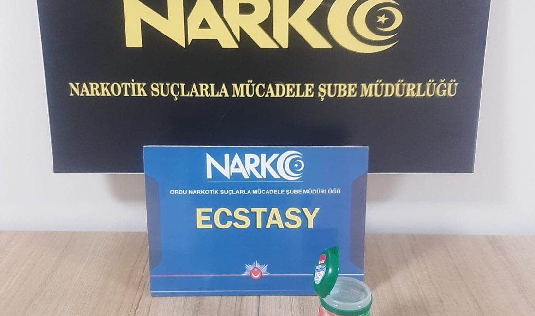 Ordu İl Emniyet Müdürlüğü Narkotik Suçlarla Mücadele Şube Müdürlüğü ekipleri,