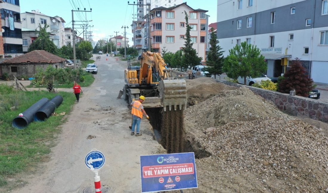 Ordu Büyükşehir Belediyesi, Fatsa ilçesinde altyapı yatırımlarına hız kesmeden devam