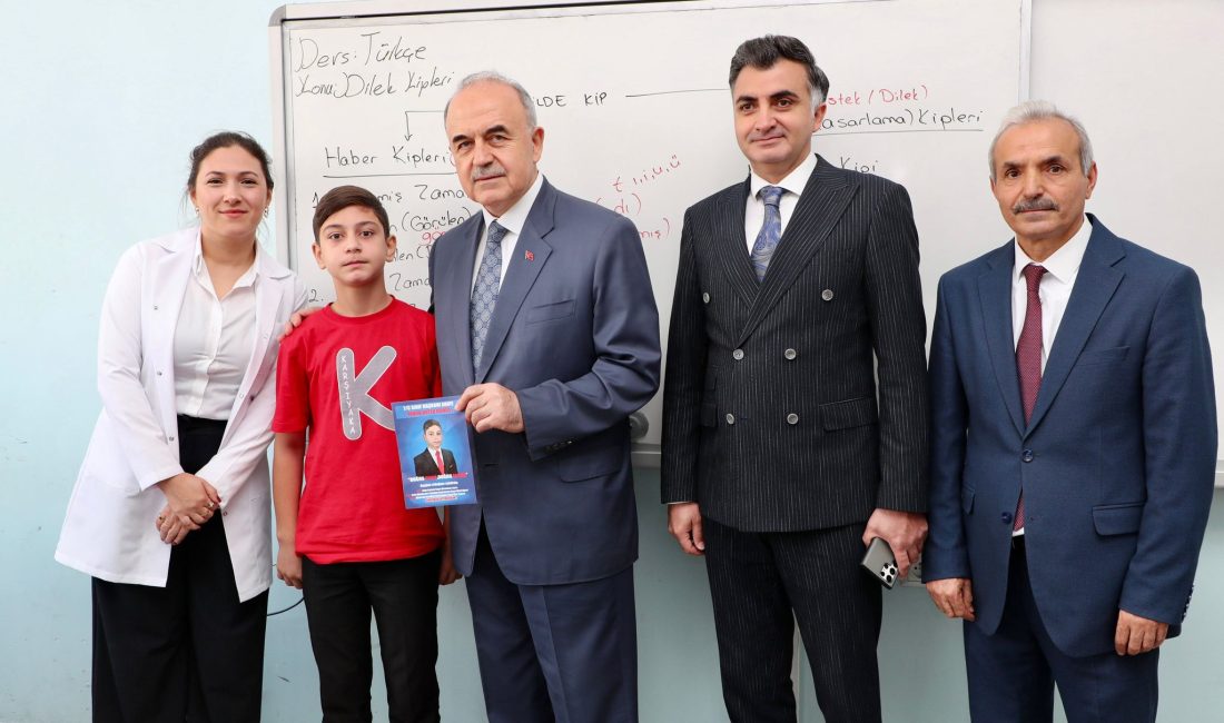Altınordu Karşıyaka Ortaokulu 7/C sınıfı öğrencisi Yaman Kutlu Gümüş, sınıf