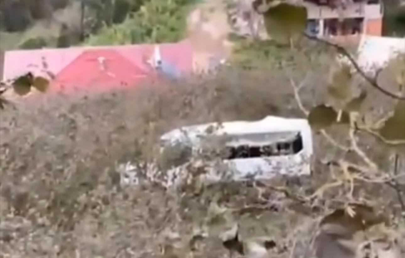 Ordu’da Dolmuş Şarampole Yuvarlandı WhatsApp Image 2025 10 09 at 13.43.01