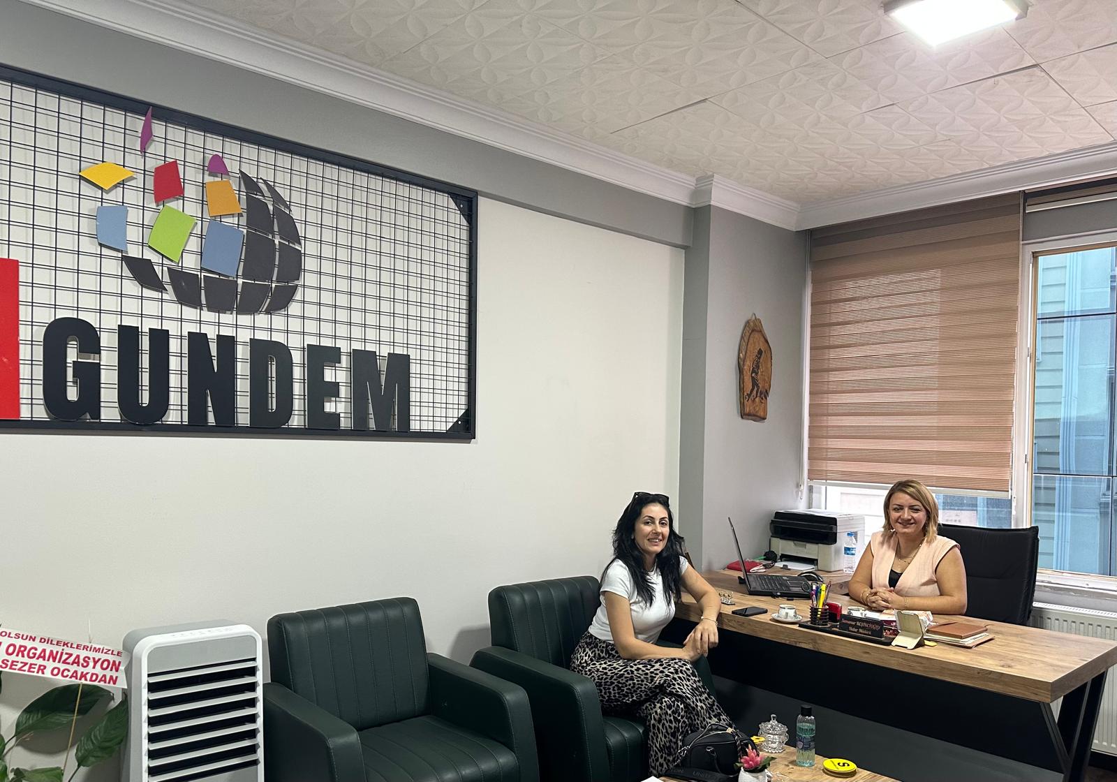 Best Tasarım Atölyesi Kurucusu Semra Kaya’dan Ünye Gündem Haber’e Ziyaret WhatsApp Image 2025 10 09 at 14.32.23