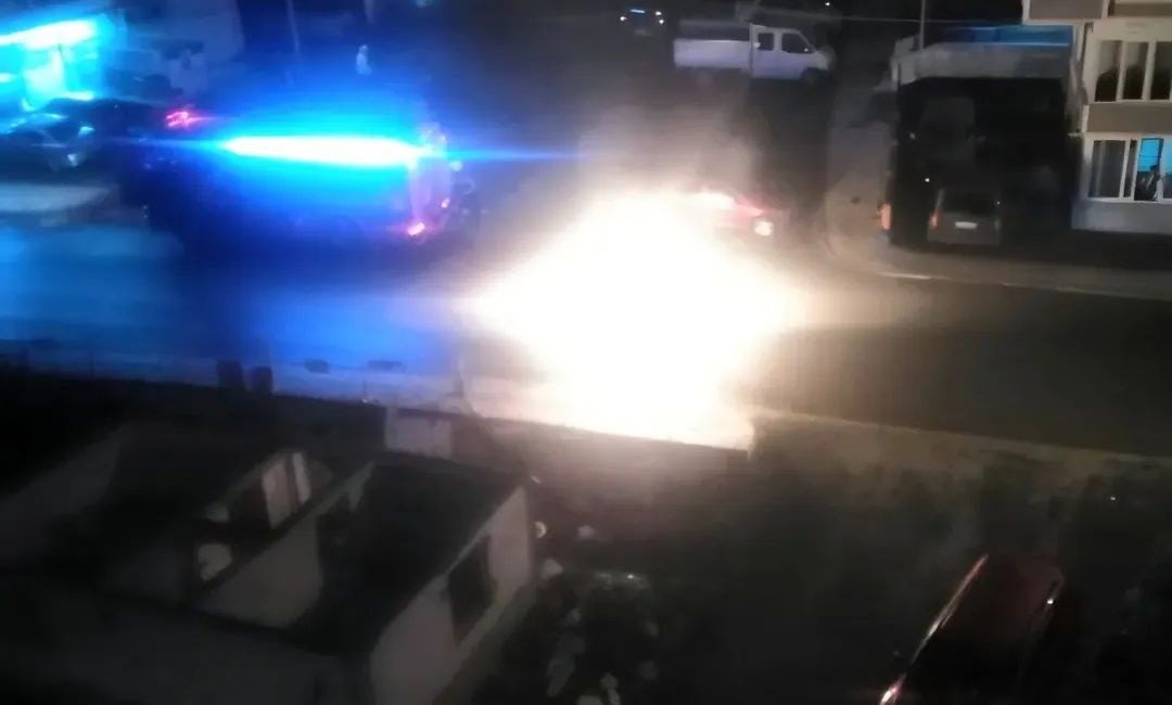 Ordu’nun Altınordu ilçesi Şahincili Mahallesi’nde seyir halindeki bir otomobil, henüz