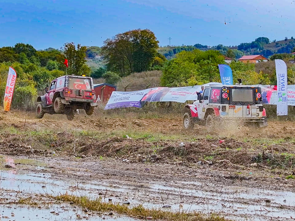 Karadeniz OFF-ROAD Kupası Ünye Final Kupası Enes Coşkan Etabı Heycanla Tamamlandı unye belediyesi.jpg7