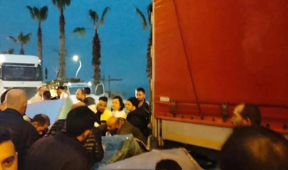 Ordu’nun Fatsa ilçesi sahil yolunda meydana gelen trafik kazasında, bir