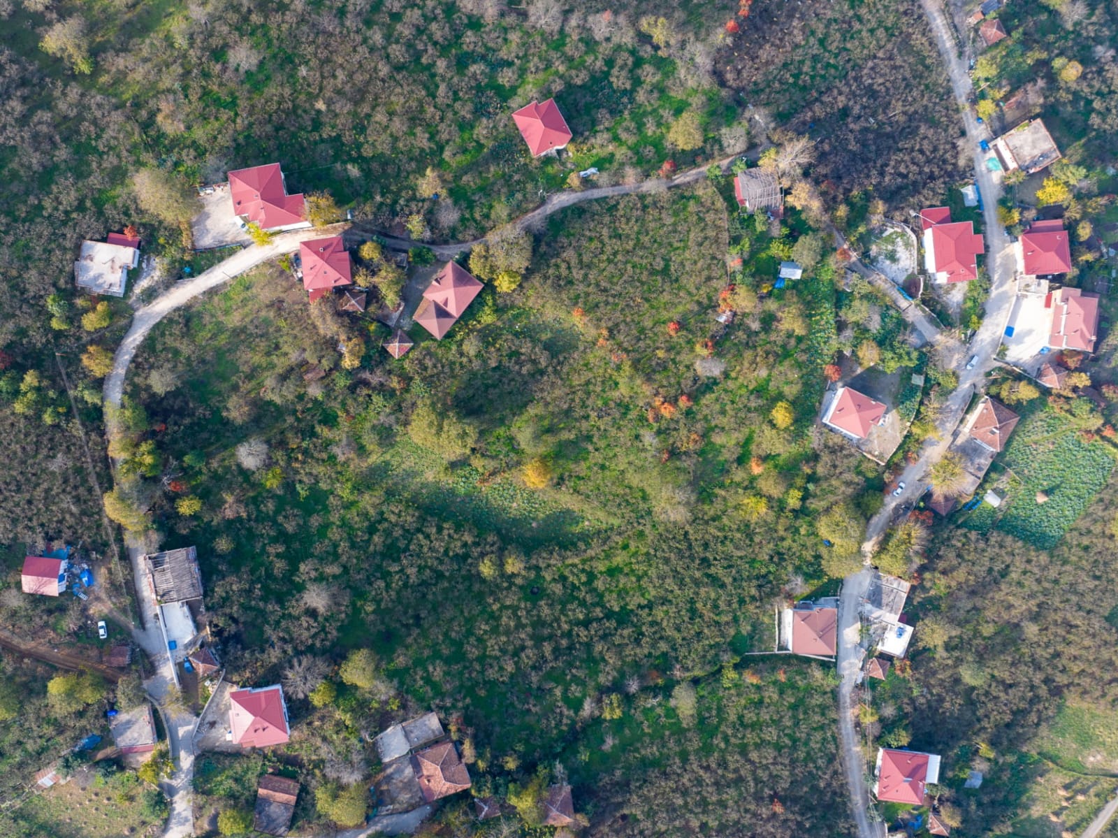 YESILKENTTE BETON YOL SEVINCI… 14