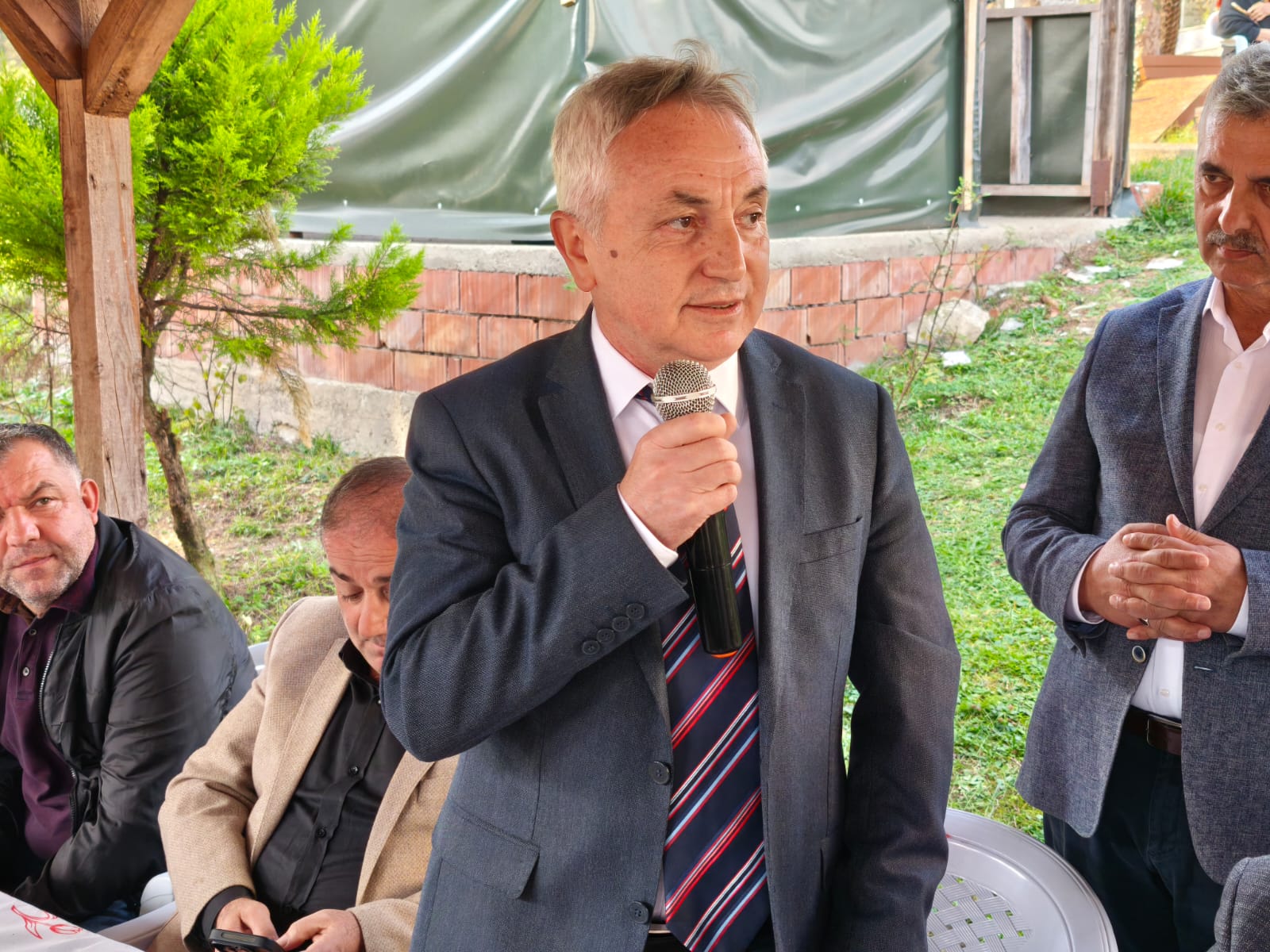 YESILKENTTE BETON YOL SEVINCI… 3