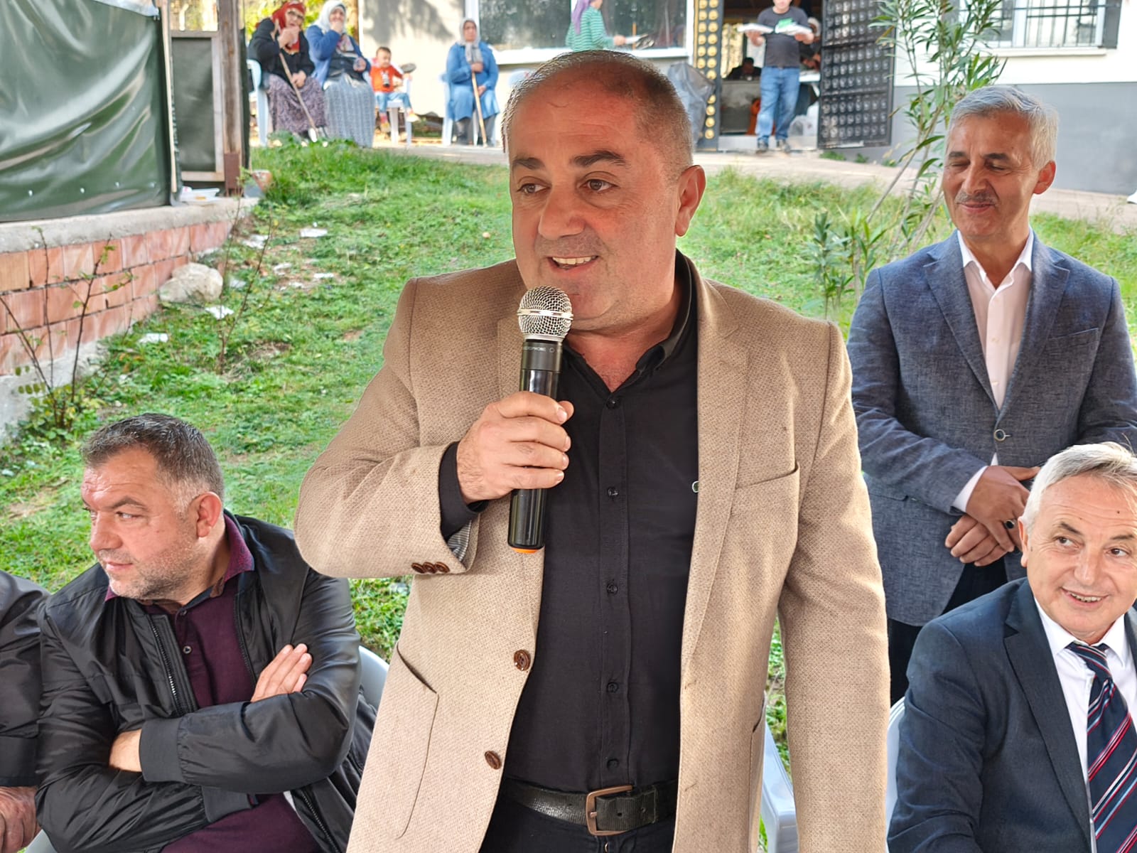 YESILKENTTE BETON YOL SEVINCI… 4