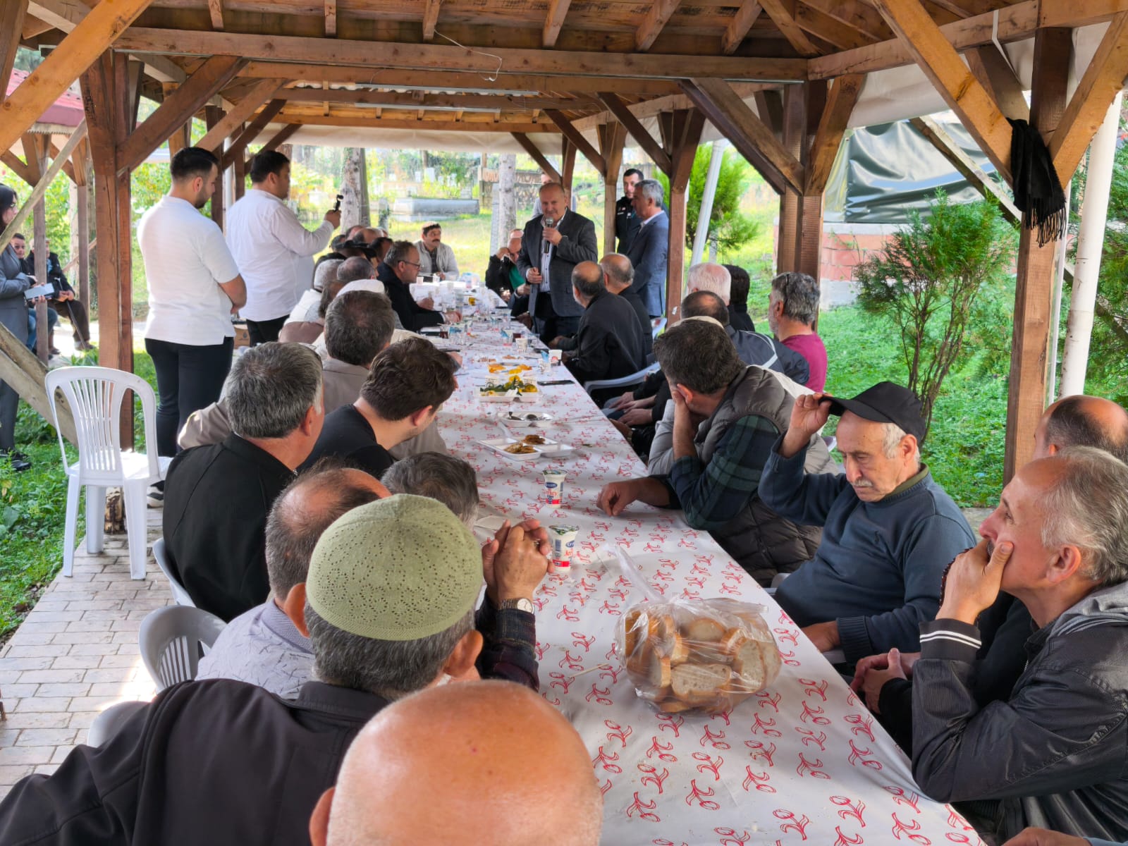 YESILKENTTE BETON YOL SEVINCI… 9