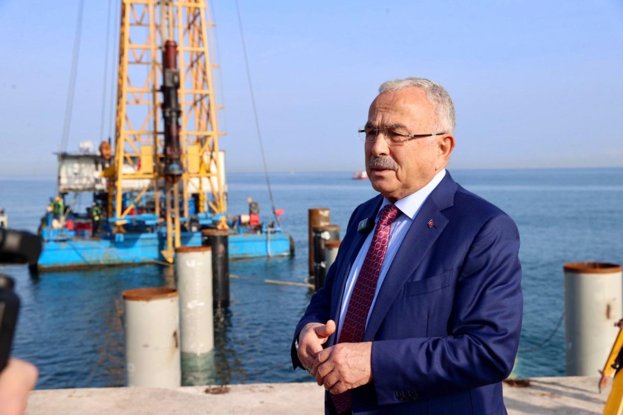 baskan guler altinordu rihtimi hem ekonomik hemde turizm acisindan sehre katki saglayacak 2