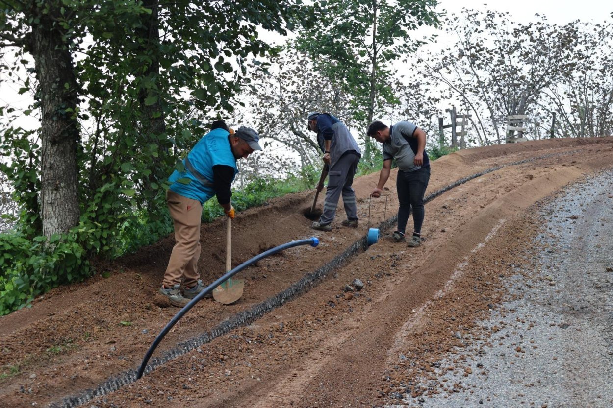 gulyali da icmesuyu hatti sil bastan yenileniyor 2