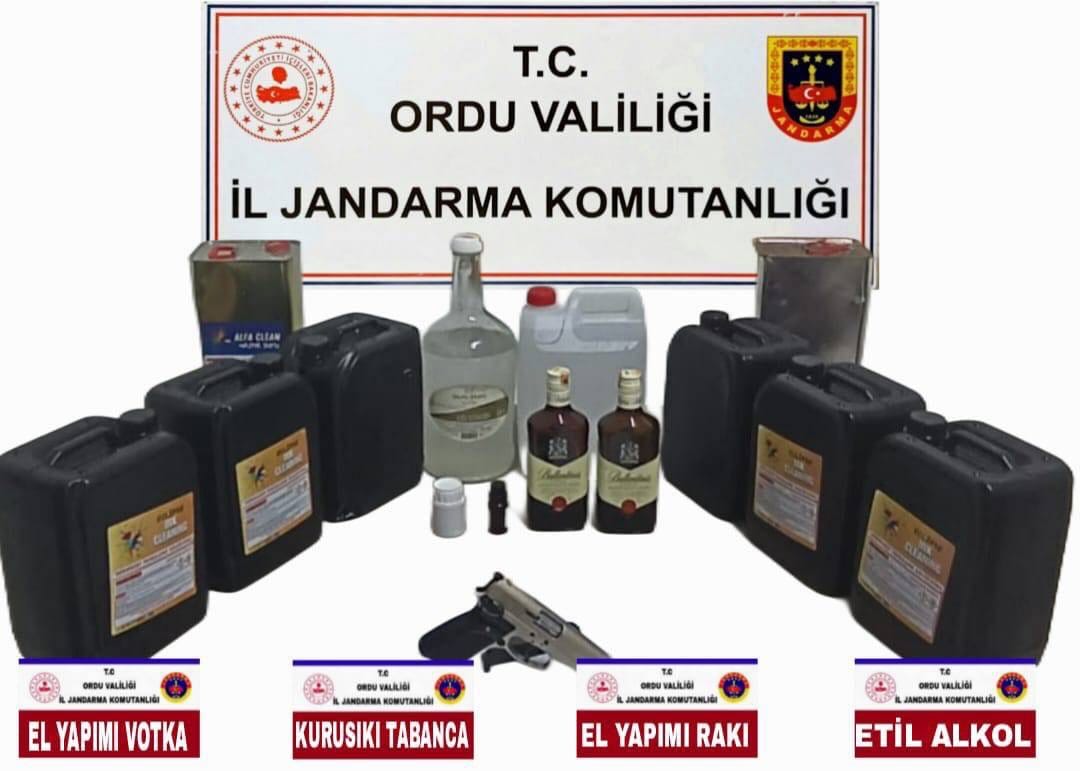 Ordu’da Kaçakçılık Operasyonu: Çok Sayıda Malzeme Ele Geçirildi jandarma.jpeg1