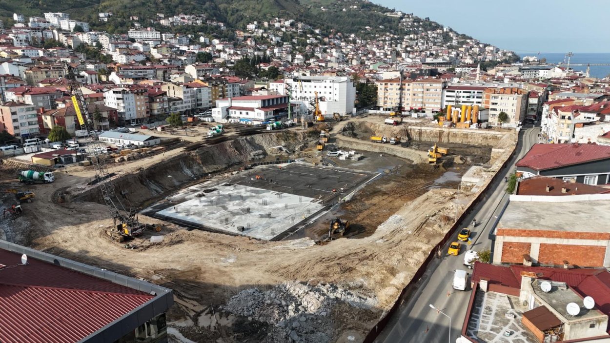 Millet Bahçesi’nde Yoğun Tempo millet bahcesi nde yogun tempo 9459