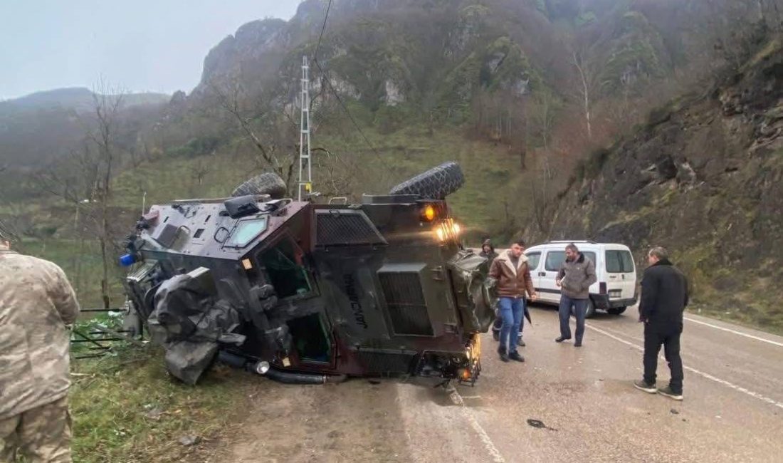 Ordu’nun Kabataş ilçesinde trafik kazası meydana geldi. Kabataş–Fatsa yolu Devük