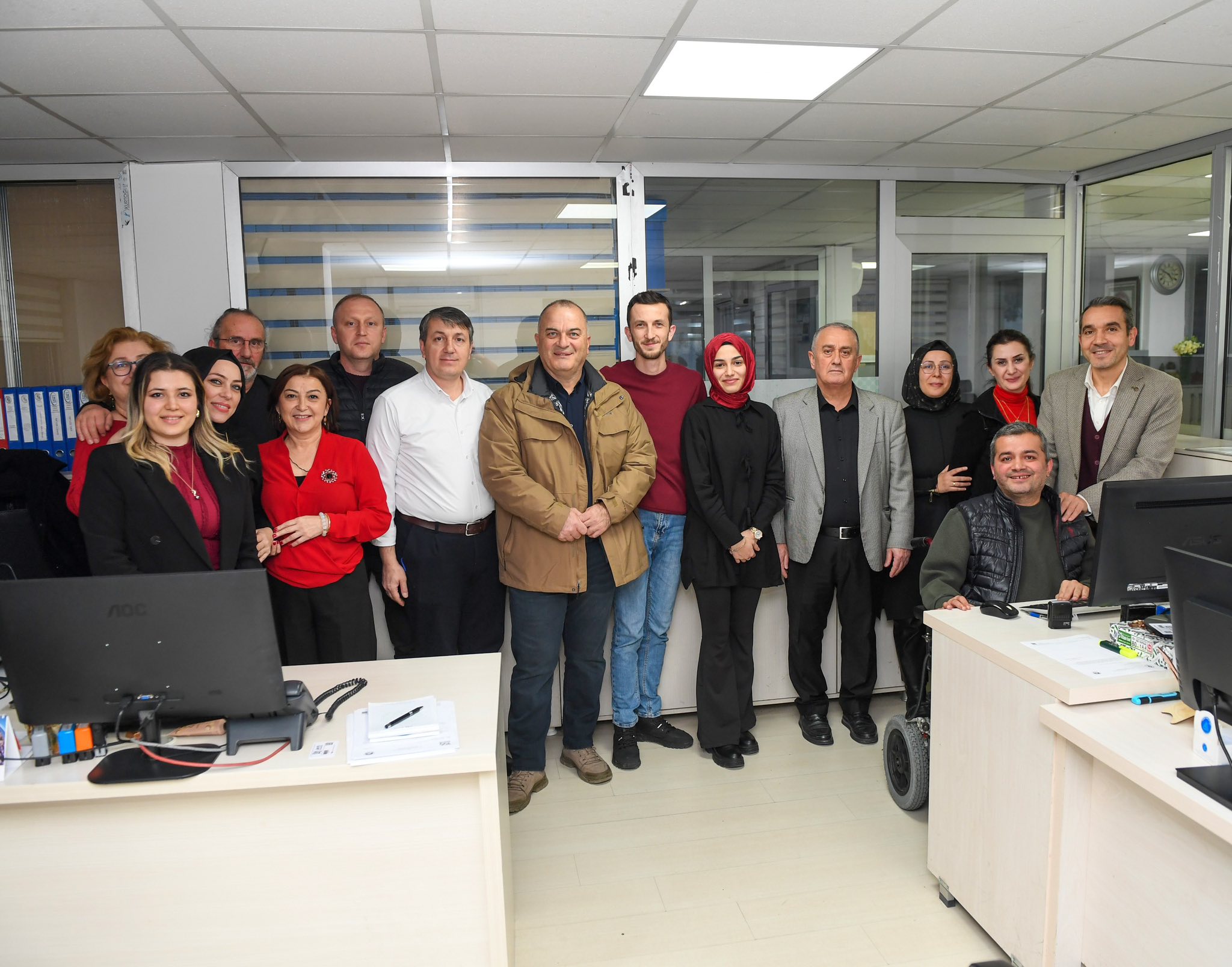 BASKAN YARDIMCILARINDAN PERSONELE YENI YIL ZIYARETI 7