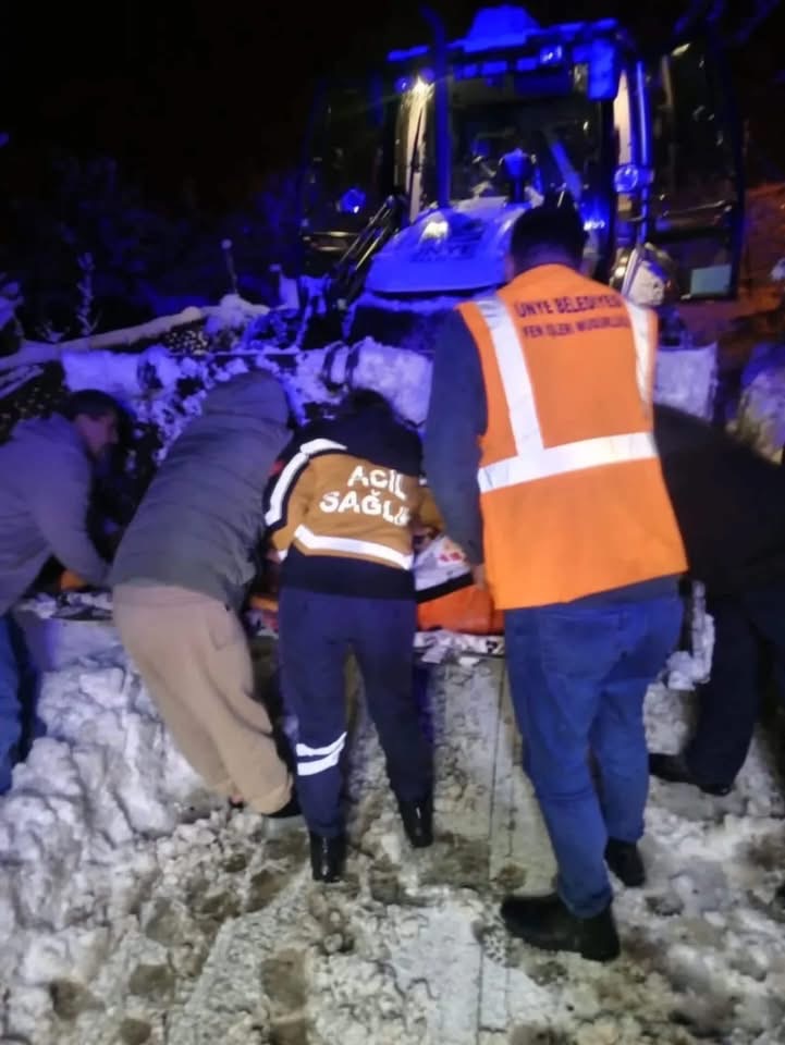 Ünye’de KEPÇE ile Ambulansa Ulaşıldı IMG 3012