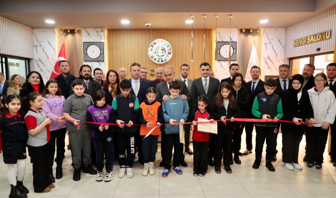 Ordu Valisi Muammer Erol, “Dilimizin Zenginlikleri Projesi” kapsamında ilkokul ve