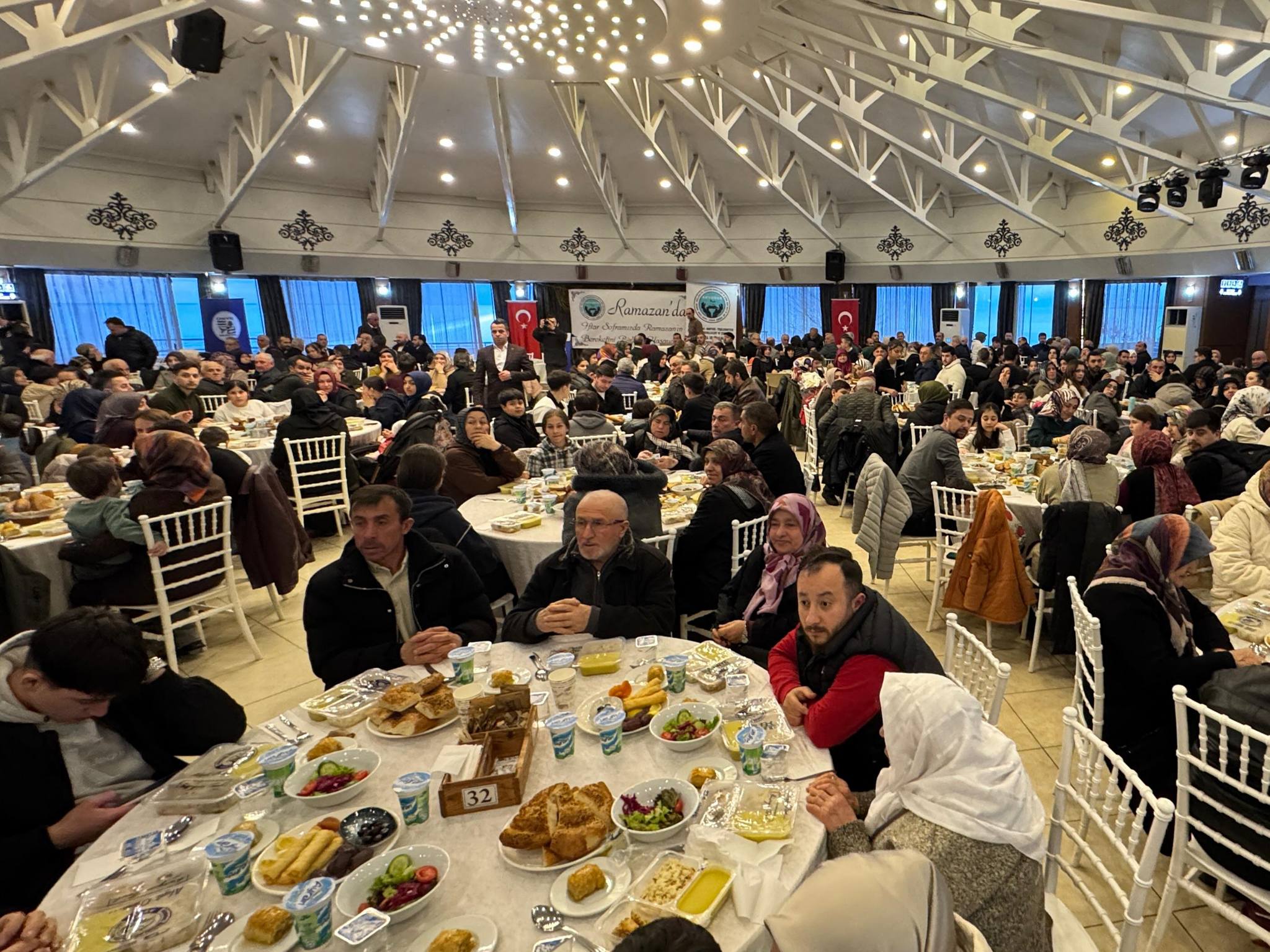 AKTUDER’in İftar Programında Hemşeriler Aynı Sofrada Buluştu AKTUDER IFTAR PROGRAMI.jpg2