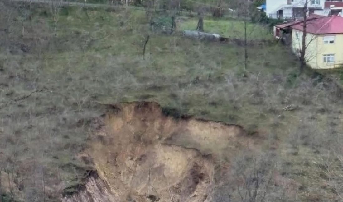 Ordu’nun Gülyalı ilçesinde etkili olan aşırı yağışların ardından yerleşim yerlerine