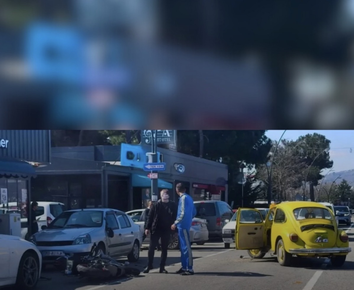 Altınordu’da Motosiklet ile Otomobil Çarpıştı: 1 Yaralı IMG 6602
