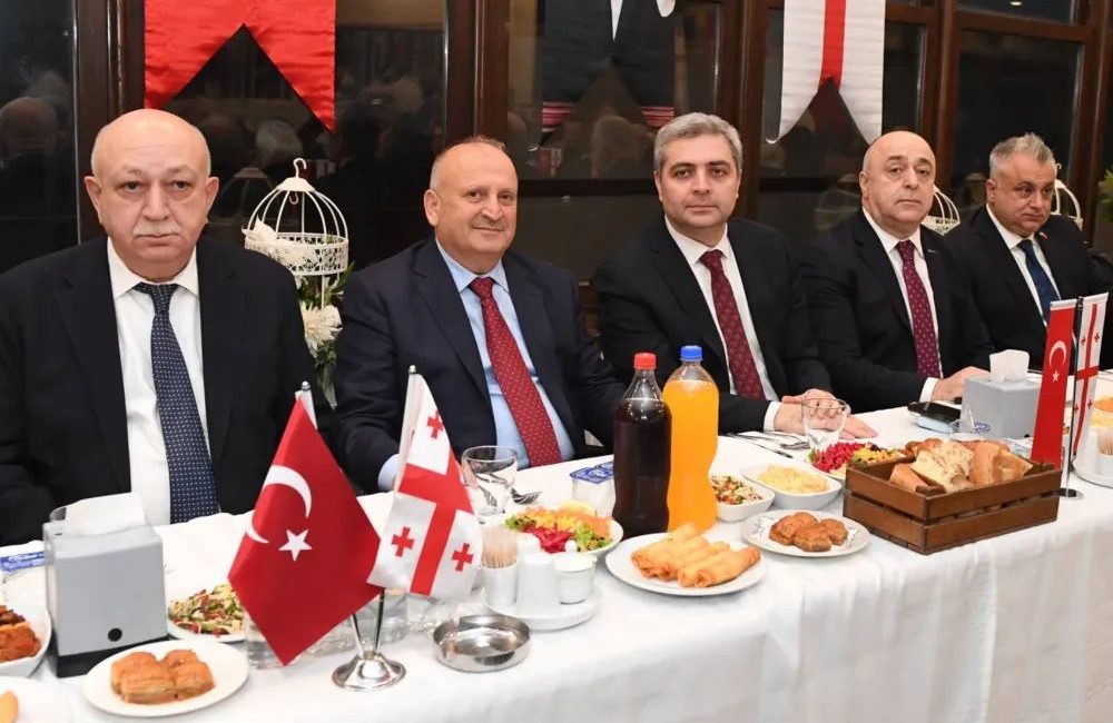 Ünye Acara Gürcü Dostluk Derneği’nden Uluslararası İftar Buluşması Ünye’de düzenlenen