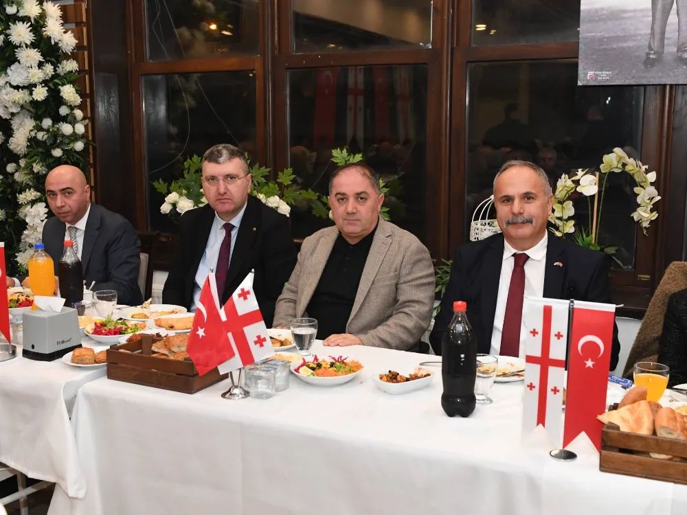 Ünye Acara Gürcü Dostluk Derneği’nden Uluslararası İftar Buluşması WhatsApp Image 2026 03 04 at 15.46.52