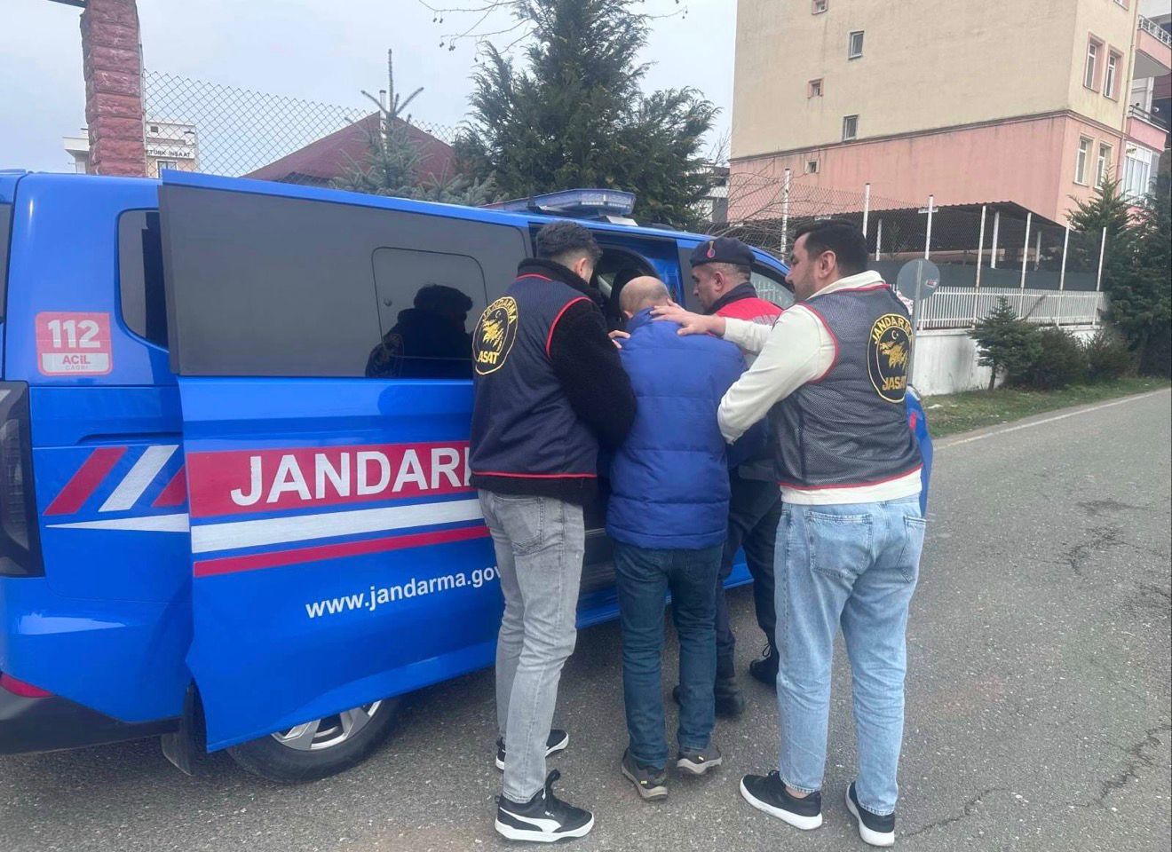 Ordu’da Jandarma Operasyonu: Aranan 49 Kişi Yakalandı, 21’i Cezaevine Gönderildi WhatsApp Image 2026 03 12 at 10.23.23