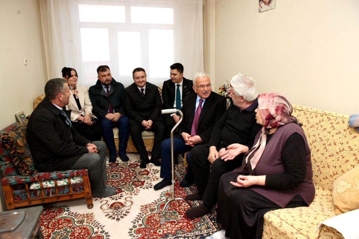 iftar sofrasi mesudiye de kuruldu 3048