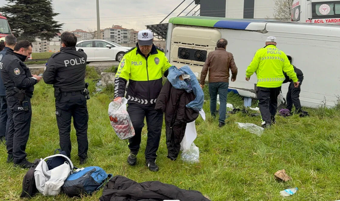 Samsun’un İlkadım ilçesinde öğrencileri taşıyan midibüsün devrilmesi sonucu yaralanan Mehmet