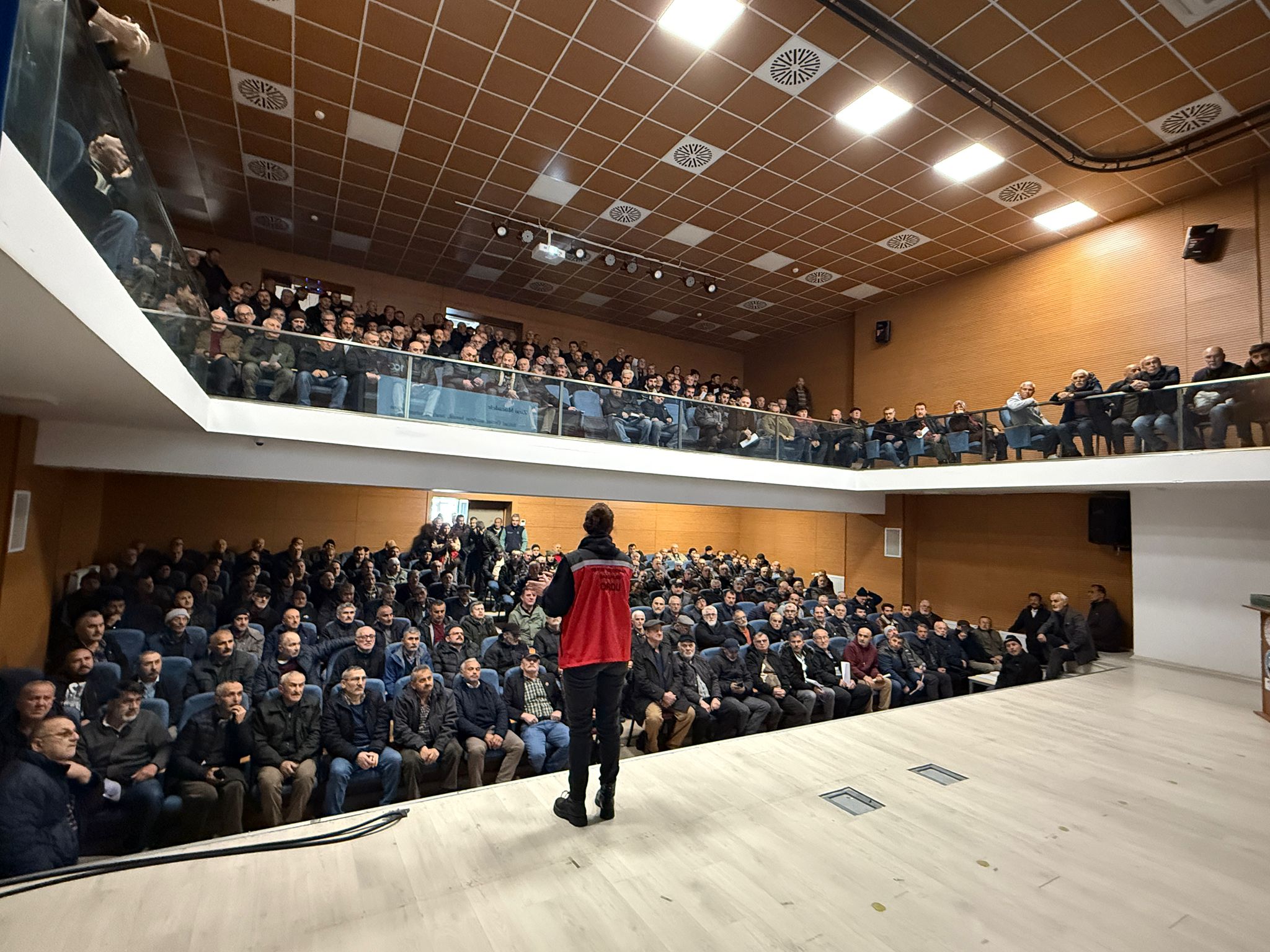 Ordu’da Bitki Koruma Ürünleri ve B-Reçete Sistemi Eğitimi Düzenlendi ordu il tarim mudurlugu.jpg2