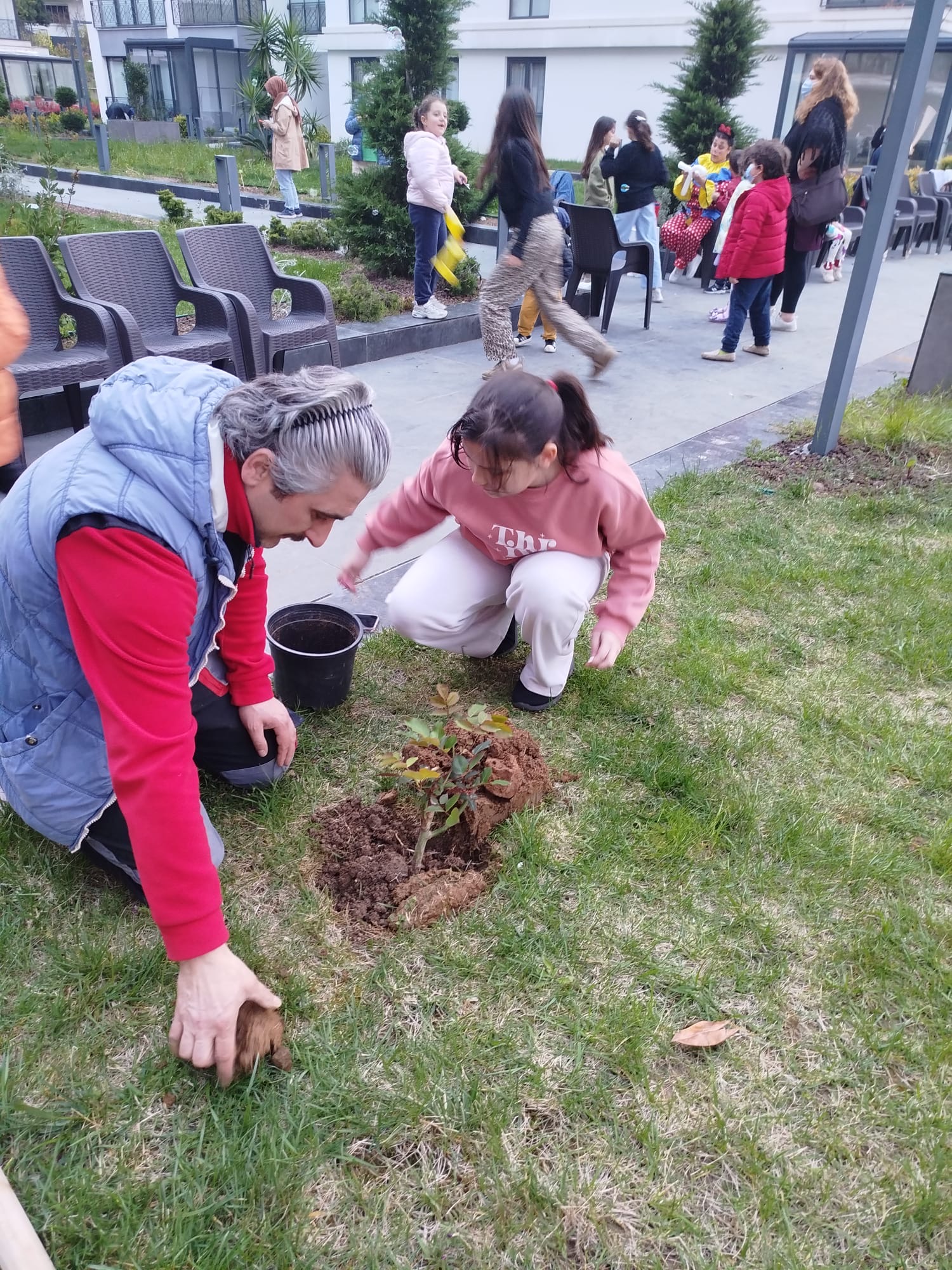 0060ea84 3dea 4d7d bce4 a90997fb96e6