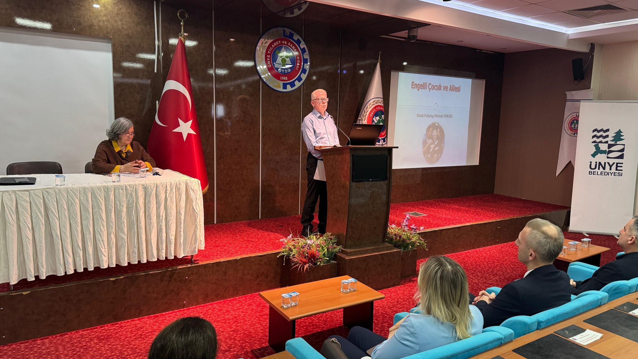 AILEDE KAYIP VE YAS KONFERANSI GERCEKLESTIRILDI 4