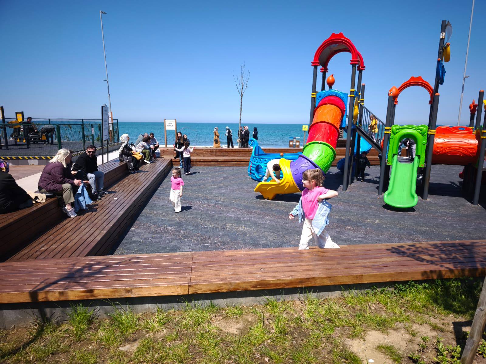 BATIPARKTA VATANDASLARLA BULUSMA 5