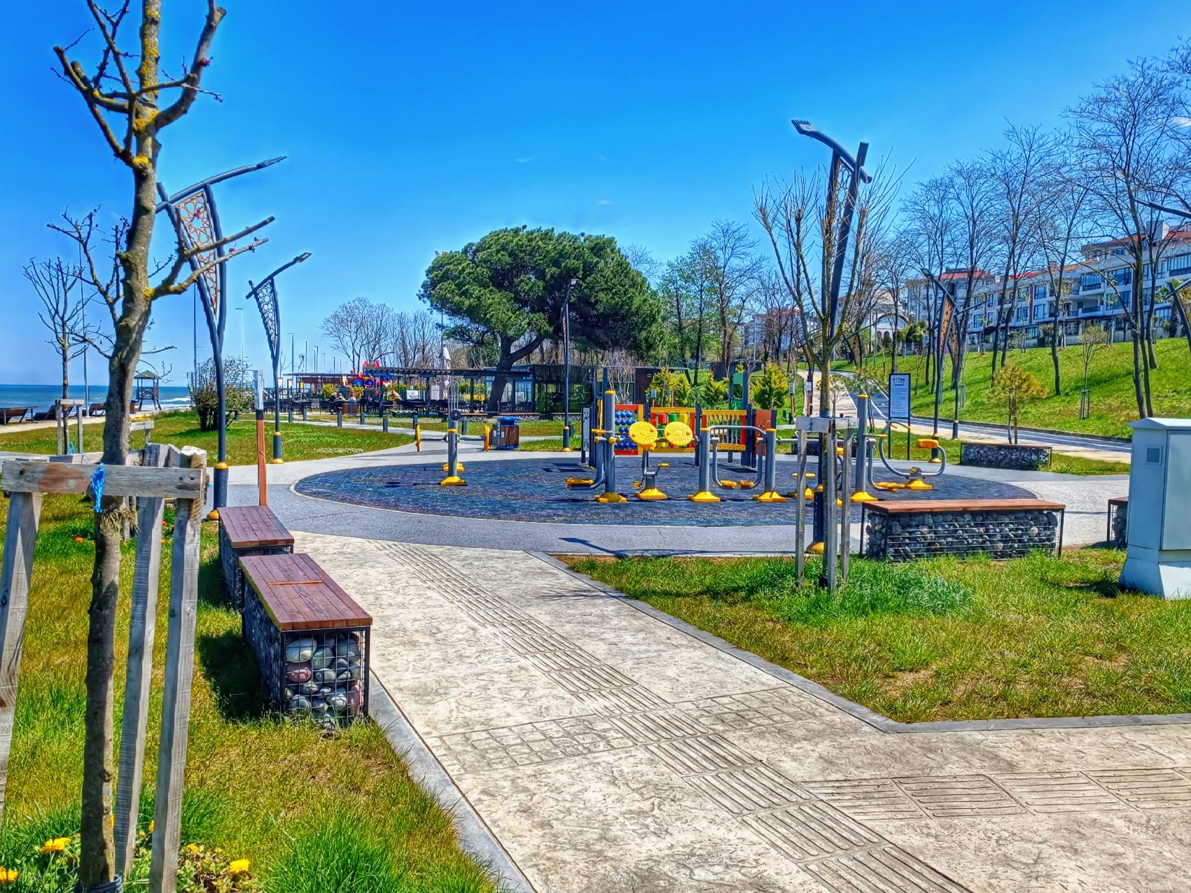 BATIPARKTA VATANDASLARLA BULUSMA 7