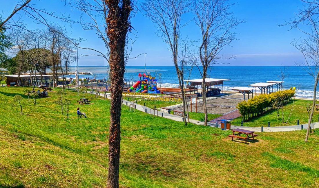 Ünye’de hayata geçirilen projelerin vatandaşlar nezdinde karşılık bulması, yürütülen çalışmaların