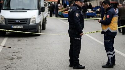 Altınordu Bucak Mahallesi’nde kamyonetin çarptığı yaşlı adam hastanede tüm müdahalelere