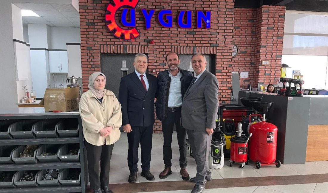 Alper Argan, liderliğindeki Yunus Emre Sigorta ekibiyle Ünye’de iş dünyasının