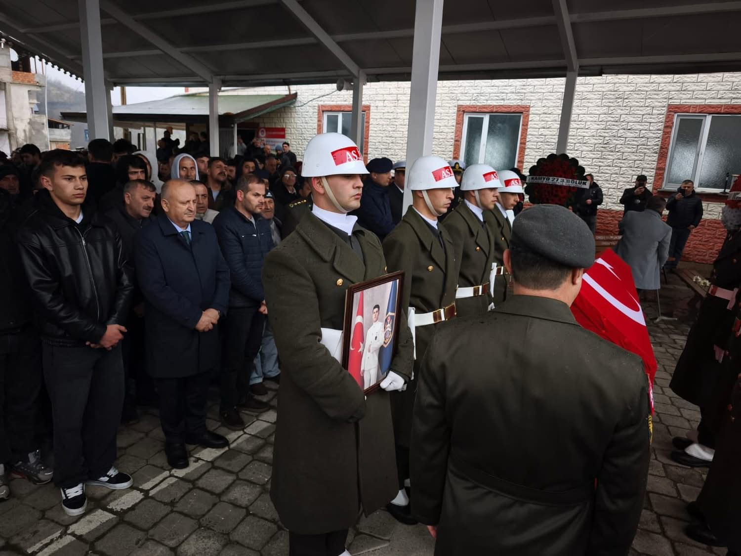 WhatsApp Image 2026 04 10 at 16.38.11