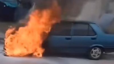 Ordu’nun Gürgentepe ilçesinde park halindeki bir araç, henüz belirlenemeyen bir