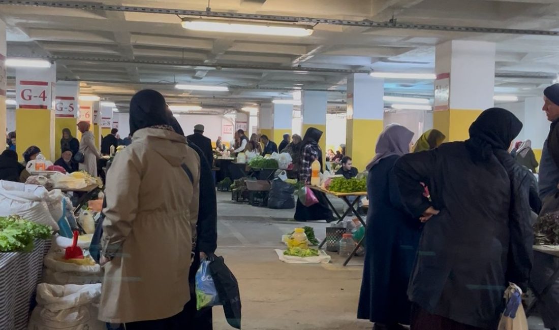 Çarşamba Pazarı’nda bu hafta sebze ve meyve fiyatları belli oldu.